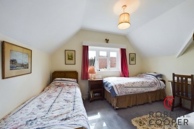 Images for Highfield Close, Northwood, Middlesex EAID:1378691778 BID:EAS