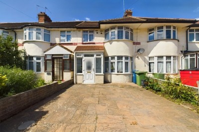 Images for Roxeth Green Avenue, Harrow EAID:1378691778 BID:EAS