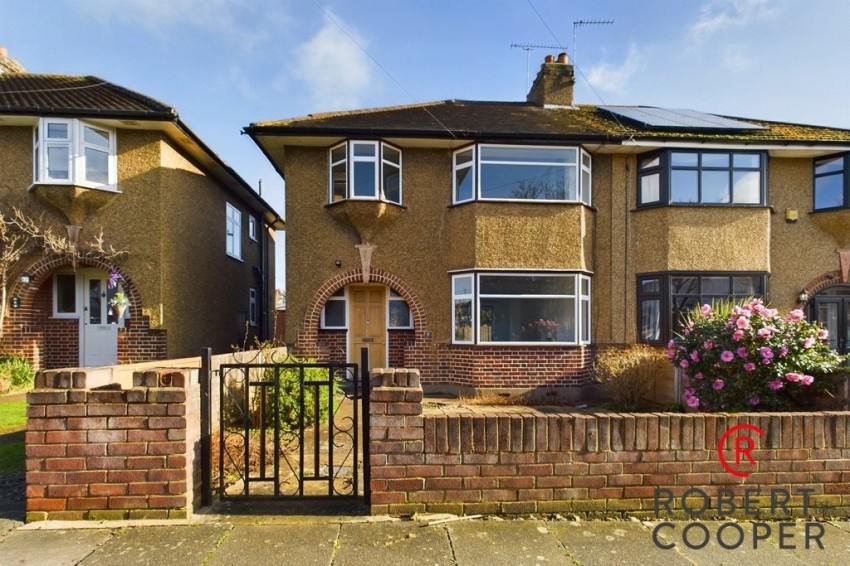 Hillcroft Crescent, Ruislip, 3 bedroom, Semi Detached House