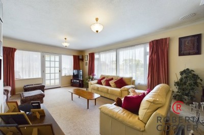 Images for Curzon Place, Pinner EAID:1378691778 BID:EAS