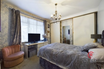 Images for Queens Avenue, Greenford EAID:1378691778 BID:RUI