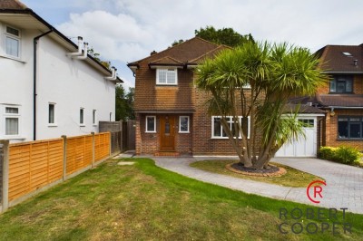 Images for St Thomas Drive, Pinner, Middlesex EAID:1378691778 BID:EAS