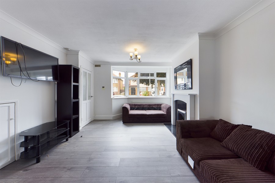 Images for Royal Crescent, South Ruislip, Middlesex